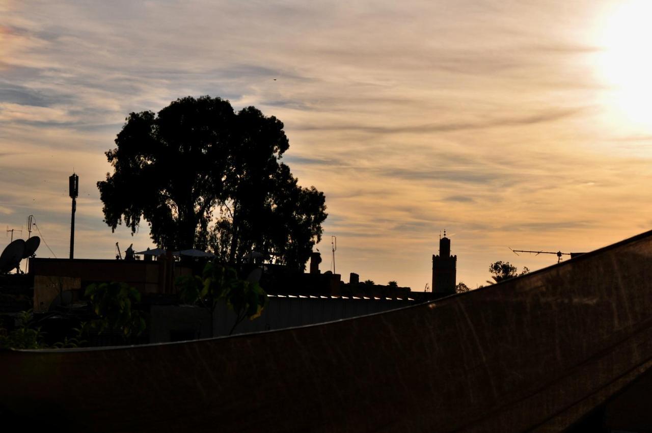 La Claire Fontaine Hotel Marrakesh Bagian luar foto